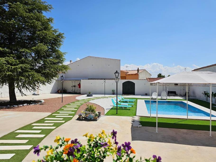 La Casa Del Arbol Villa Fuentidueña de Tajo Kültér fotó